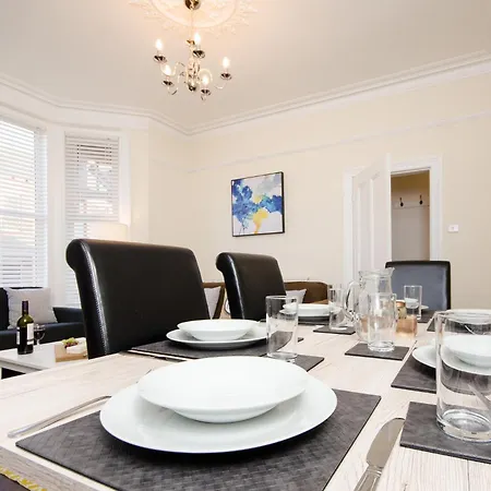 46 Ashville Avenue بيت للعطل سكرابورو