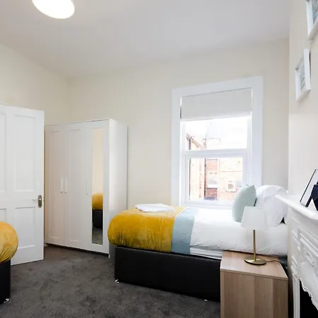 بيت للعطل 46 Ashville Avenue